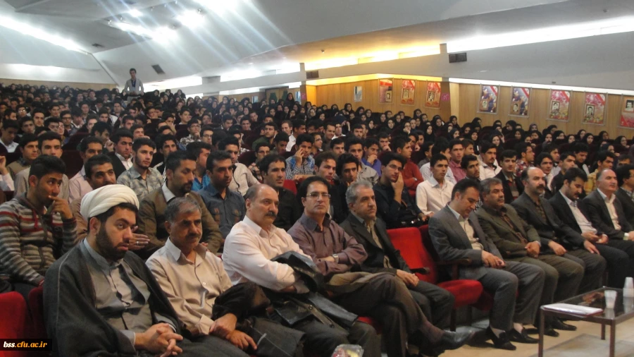 مراسم روز معلم وهفته آموزش پردیس بنت الهدی صدر وشهید مدرس کردستان