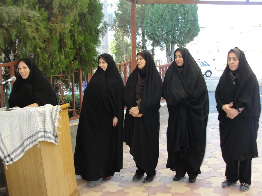 مراسم آغاز سالتحصلی وهفته دفاع مقدس در پردیس بنت الهدی صدر کردستان