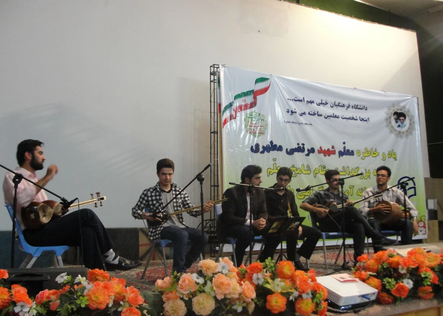 آیین بزرگداشت مقام معلم و هفته آموزش با مشارکت پردیس های استان کردستان 7