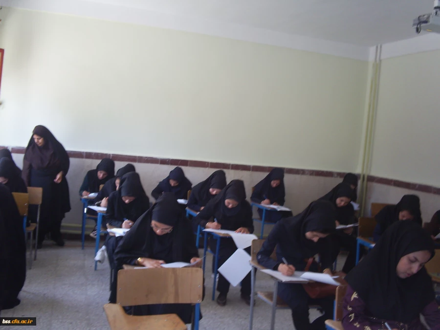 برگزاری  مسابقه علمی دانشجویان  3