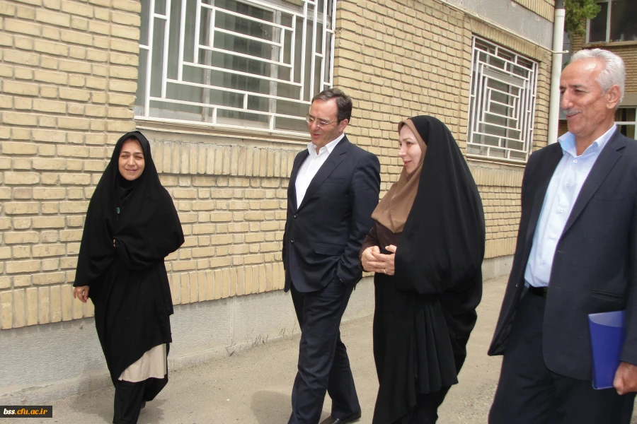 بازدید  سرپرست دانشگاه  فرهنگیان  جناب آقای دکتر مهر محمدی از پردیس بنت الهدی صدر کردستان 2