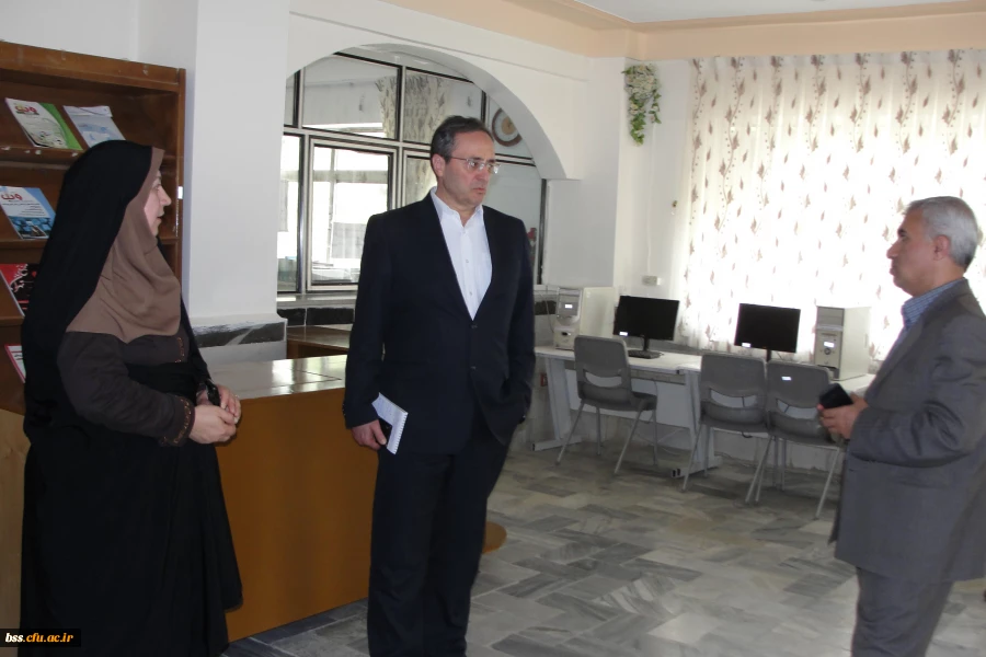 بازدید  سرپرست دانشگاه  فرهنگیان  جناب آقای دکتر مهر محمدی از پردیس بنت الهدی صدر کردستان 4