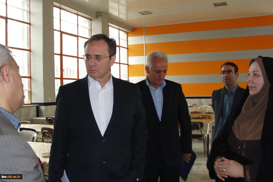 بازدید  سرپرست دانشگاه  فرهنگیان  جناب آقای دکتر مهر محمدی از پردیس بنت الهدی صدر کردستان 6