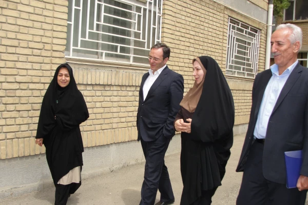 بازدید  سرپرست دانشگاه  فرهنگیان  جناب آقای دکتر مهر محمدی از پردیس بنت الهدی صدر کردستان 10