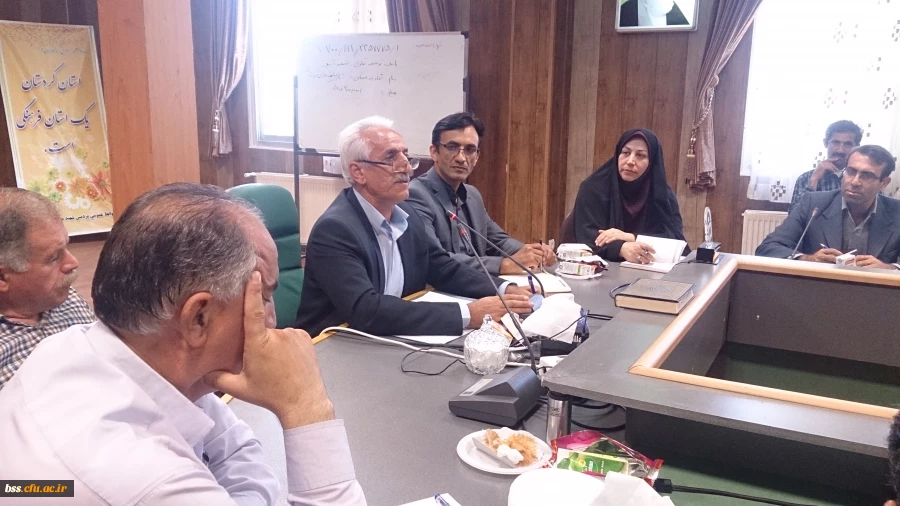 اولین نشست مدیر لایه استانی کردستان جناب آقای دکتر معروفی با پرسنل های دو پردیس