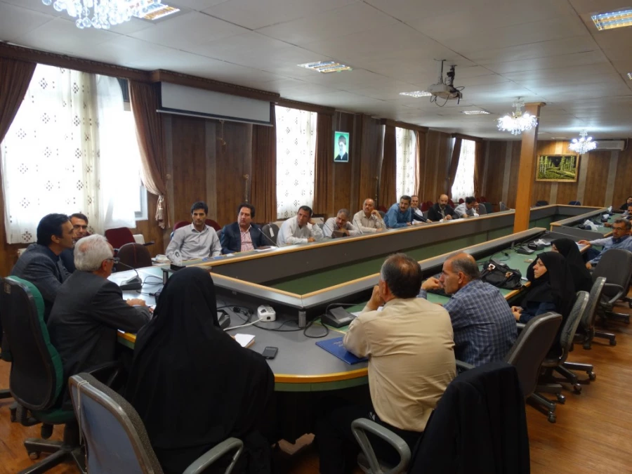 اولین نشست آقای دکتر معروفی سرپرست دانشگاه فرهنگیان استان کردستان با اعضای هیات علمی موظف ومأمور پردیس های شهید مدرس وبنت الهدی صدر  2