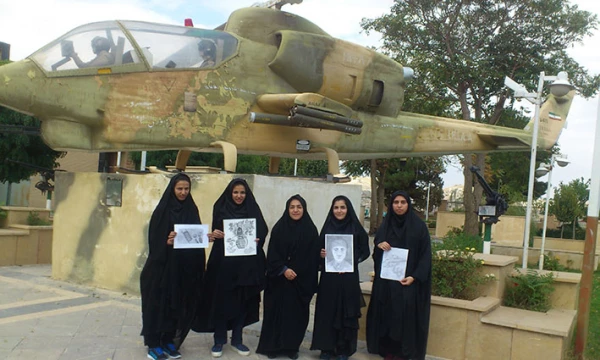 شرکت دانشجویان پردیس بنت الهد صدر در مسابقه نقاشی دفاع مقدس