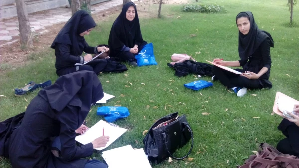 شرکت دانشجویان پردیس بنت الهد صدر در مسابقه نقاشی دفاع مقدس 3