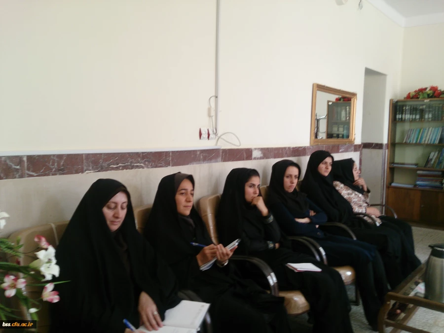 نشست سرکار خانم فدسی با نمایندگان کانونها و انجمن  ها 12