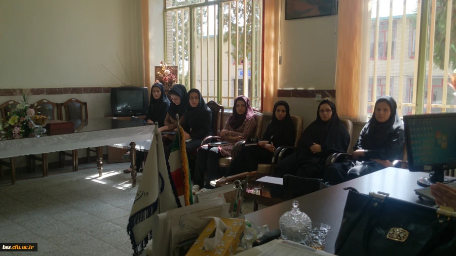 نشست سرکار خانم قدسی با نمایندگان کانونها و انجمن  ها 3