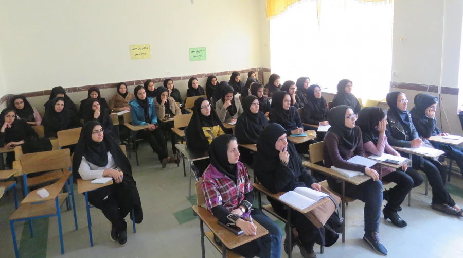 برگزاری کارگاه  روش تحقیق و مقاله نویسی 6