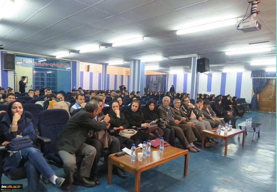 همایش دیابت به مناسبت روز جهانی دیابت برگزار شد. 7