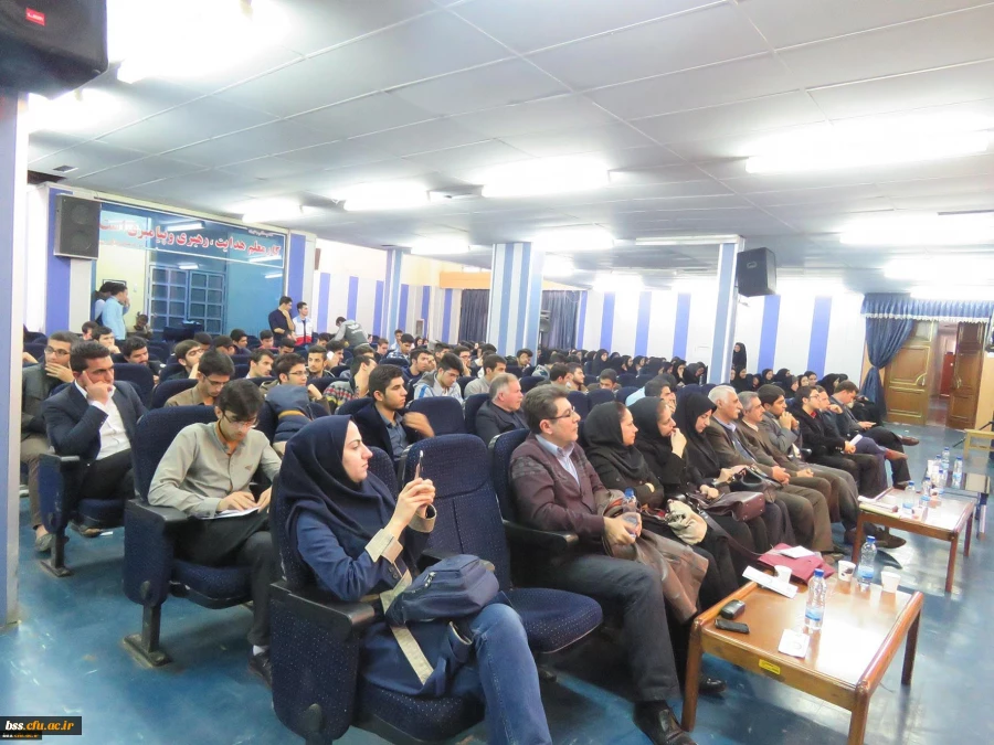 همایش دیابت به مناسبت روز جهانی دیابت برگزار شد. 14