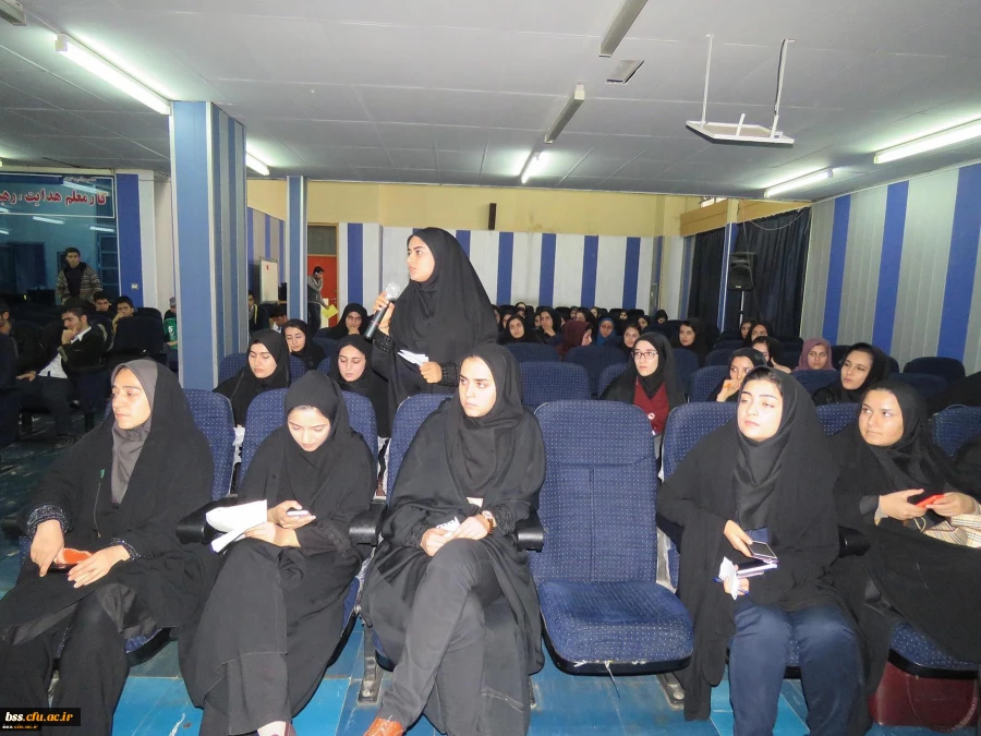 همایش دیابت به مناسبت روز جهانی دیابت برگزار شد. 15