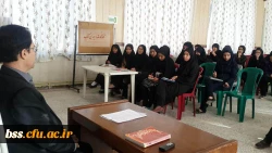 برگزاری کارگاه نقد و بررسی کتاب به مناسبت هفته کتاب 3