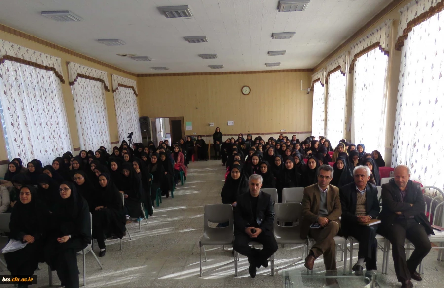 مراسم گرامیداشت روز دانشجو برگزار شد 4