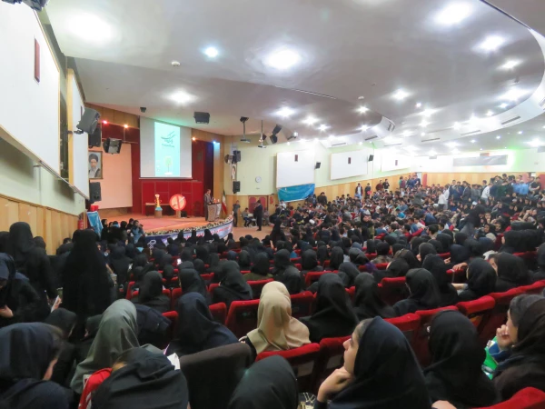 شرکت در اختتامیه دومین  جشنواره دانشگاه پاک