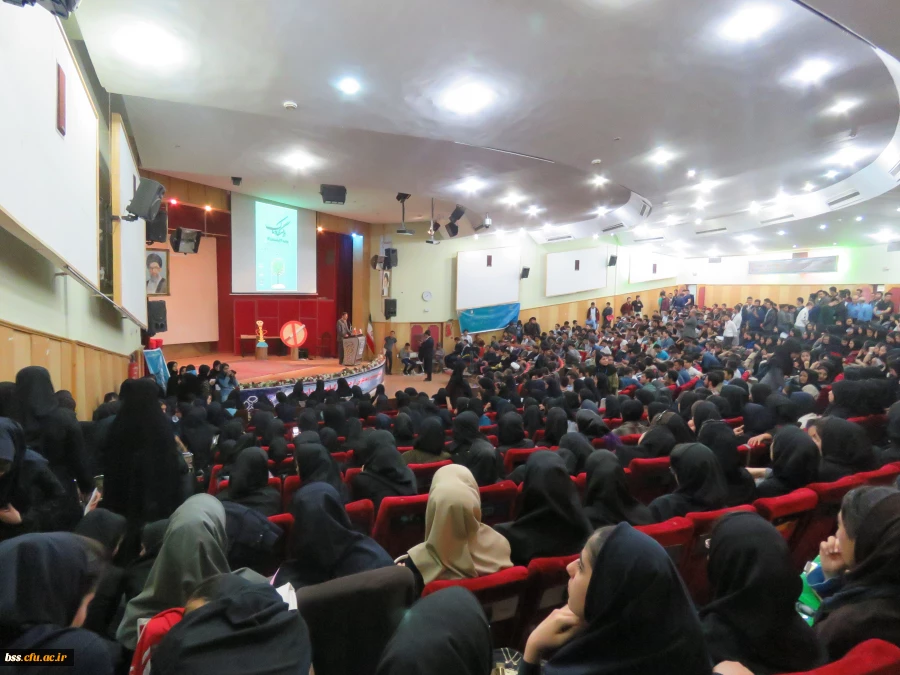 شرکت در اختتامیه دومین  جشنواره دانشگاه پاک