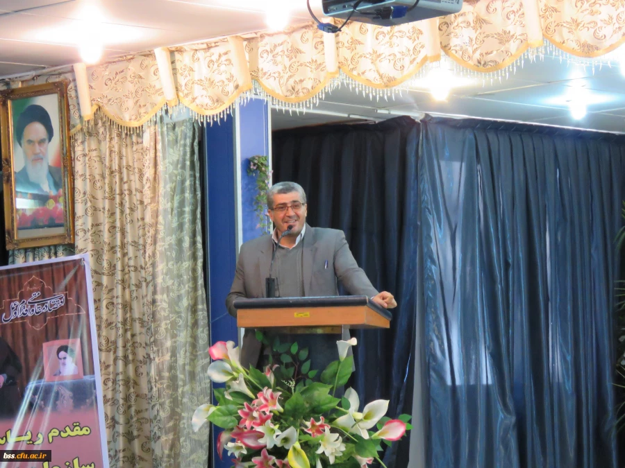 بسیج اساتید استان کردستان برگزار نمود :
کارگاه  پیوست نگار فرهنگی 7