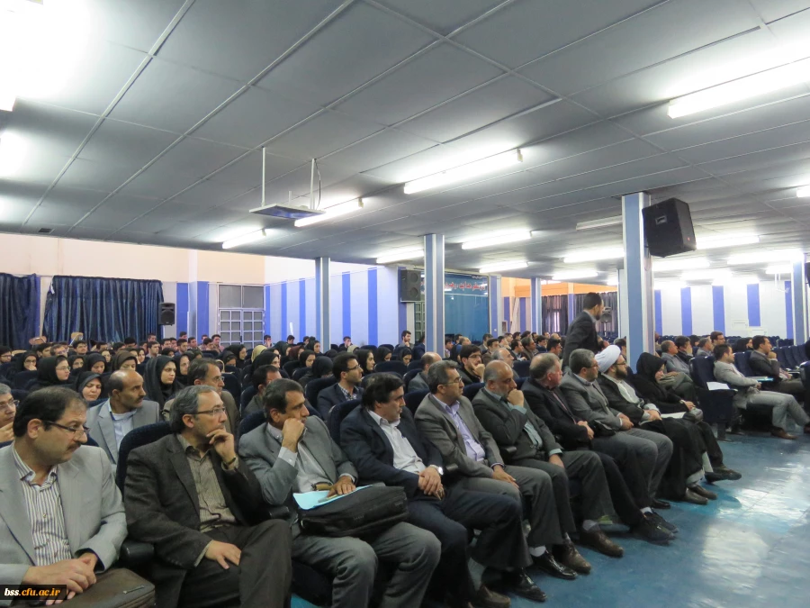 بسیج اساتید استان کردستان برگزار نمود :
کارگاه  پیوست نگار فرهنگی 9