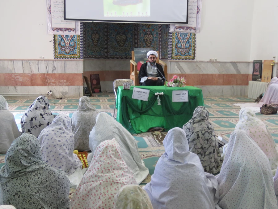 شرکت دانشجو معلمان در مراسم معنوی اعتکاف 3