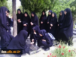 کانون ایثارگران برگزار کرد:
غباروبی مزار شهدای بهشت محمدی 4