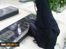 کانون ایثارگران برگزار کرد:
غباروبی مزار شهدای بهشت محمدی 4