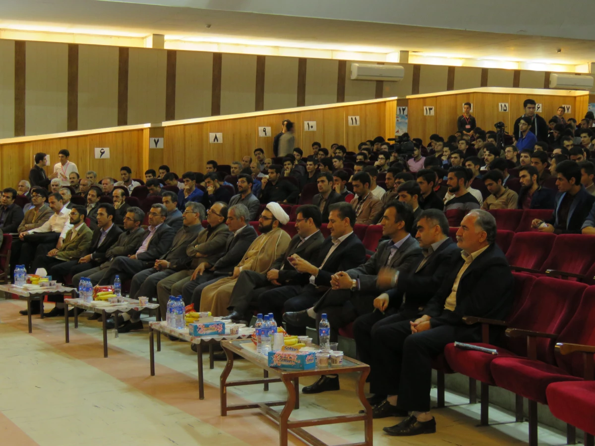 مراسم مشترک تجلیل هفته آموزش و گرامی داشت مقام شامخ معلم 
 در مجتمع امام خمینی(ره) برگزار شد 2