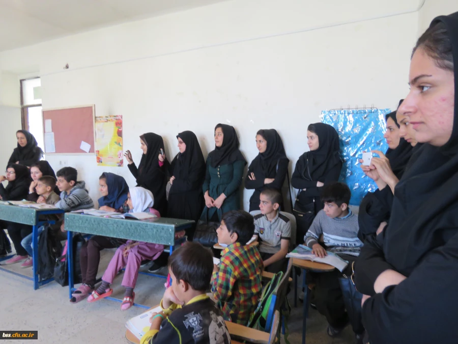 بازدید از کلاسهای چند پایه 16