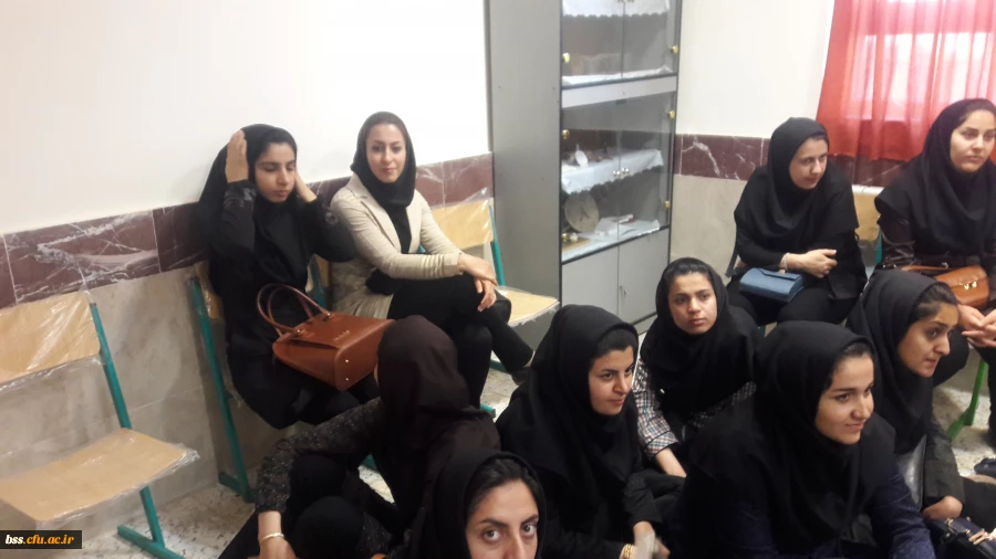 بازدید از کلاسهای چند پایه 27