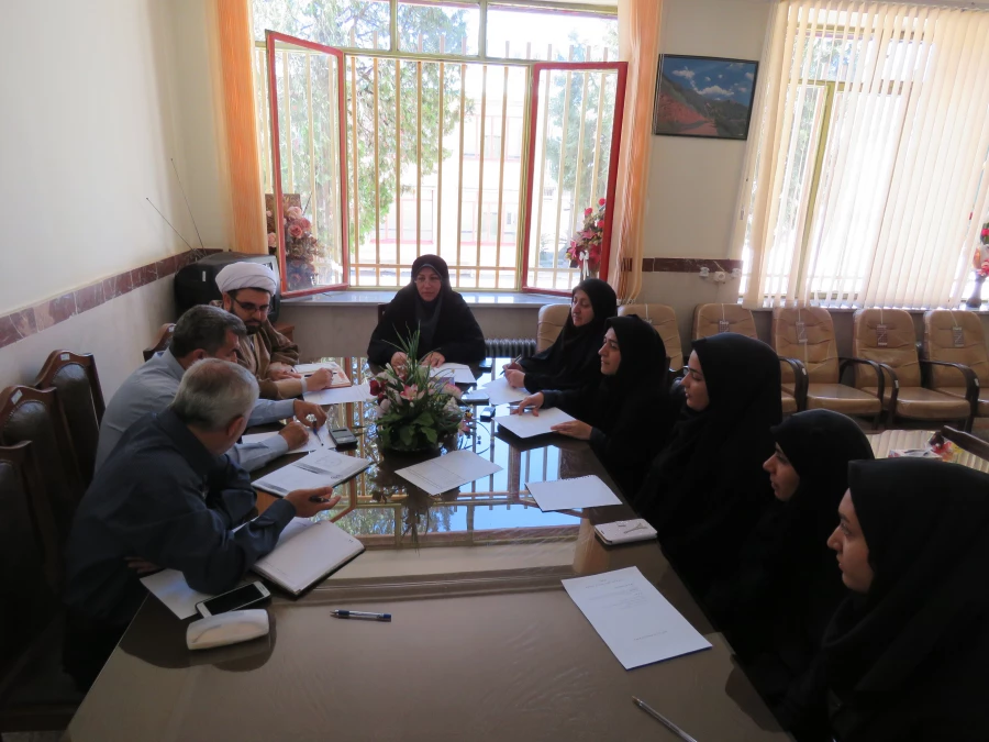 جلسه کمیته فرهنگی ، اقدامات و برنامه های ویژه ماه مبارک رمضان برگزار شد 2