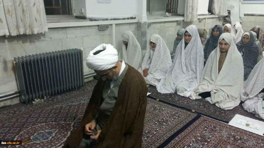 برپایی نماز جماعت ظهر و مغرب در ماه مبارک رمضان