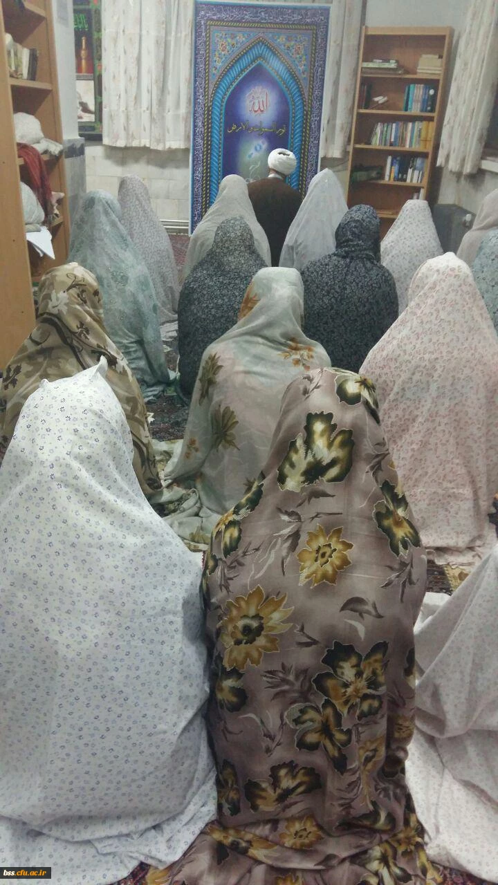 برپایی نماز جماعت ظهر و مغرب در ماه مبارک رمضان