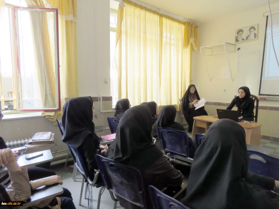 جلسه دفاع دانشجویان - ورودیهای 1391 – ویژه درس پروژه برگزار شد 2