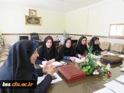 نشست توجیهی سرکار خانم دکتر قدسی با ره یافتگان به مرحله کشوری جشنواره علمی، ادبی و هنری 3