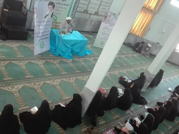 شرکت پنج نفراز دانشجو معلمان نخبه و فعال فرهنگی در دوره حیات طیبه 3 در مشهد مقدس 5