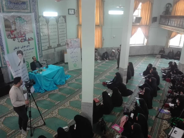 شرکت پنج نفراز دانشجو معلمان نخبه و فعال فرهنگی در دوره حیات طیبه 3 در مشهد مقدس 6