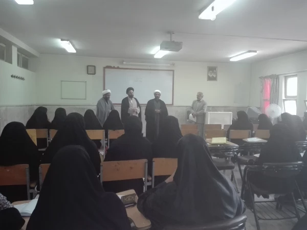 شرکت پنج نفراز دانشجو معلمان نخبه و فعال فرهنگی در دوره حیات طیبه 3 در مشهد مقدس 15