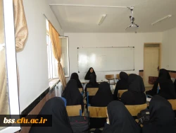 نشست توجیهی معاون آموزشی ، فرهنگی و پژوهشی   بهمراه کارشناسان با دانشجویان ورودی جدید 7