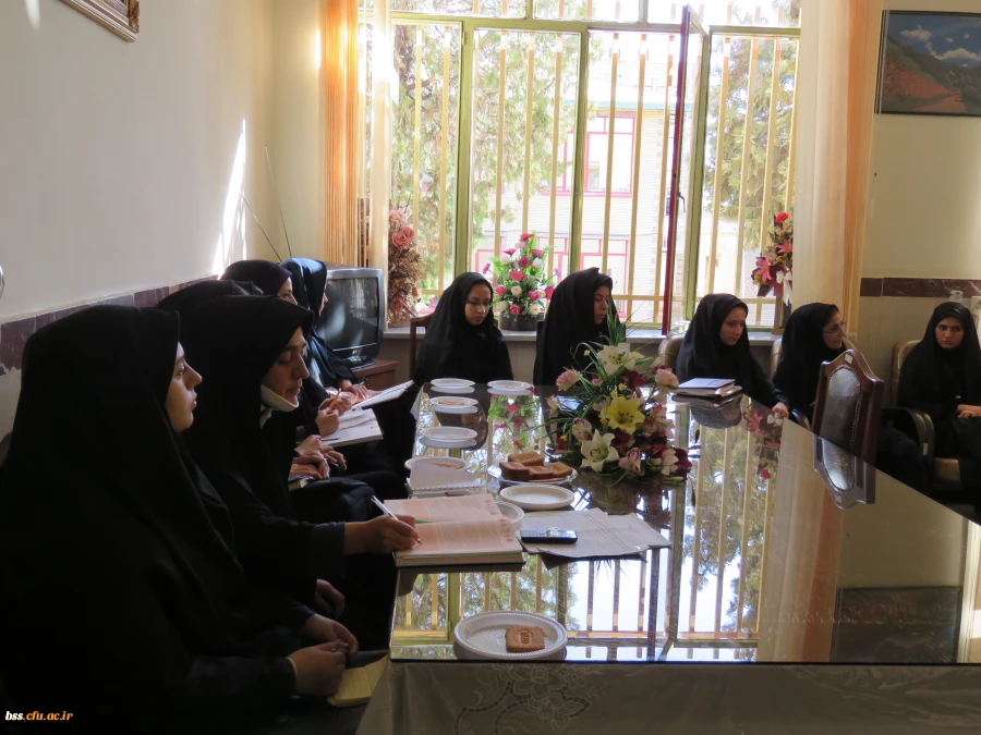 نشست سرپرست پردیس با دبیران انجمن، کانون و تشکلهای دانشجویی 3