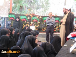 هیأت فاطمیه برگزار کرد
مراسم زیارت بیرق متبرکه ی بارگاه ملکوتی امام حسین ( ع) 2