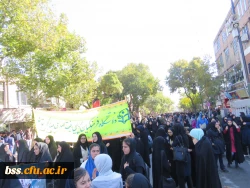 حضور در راهپیمایی 13  ابان 11