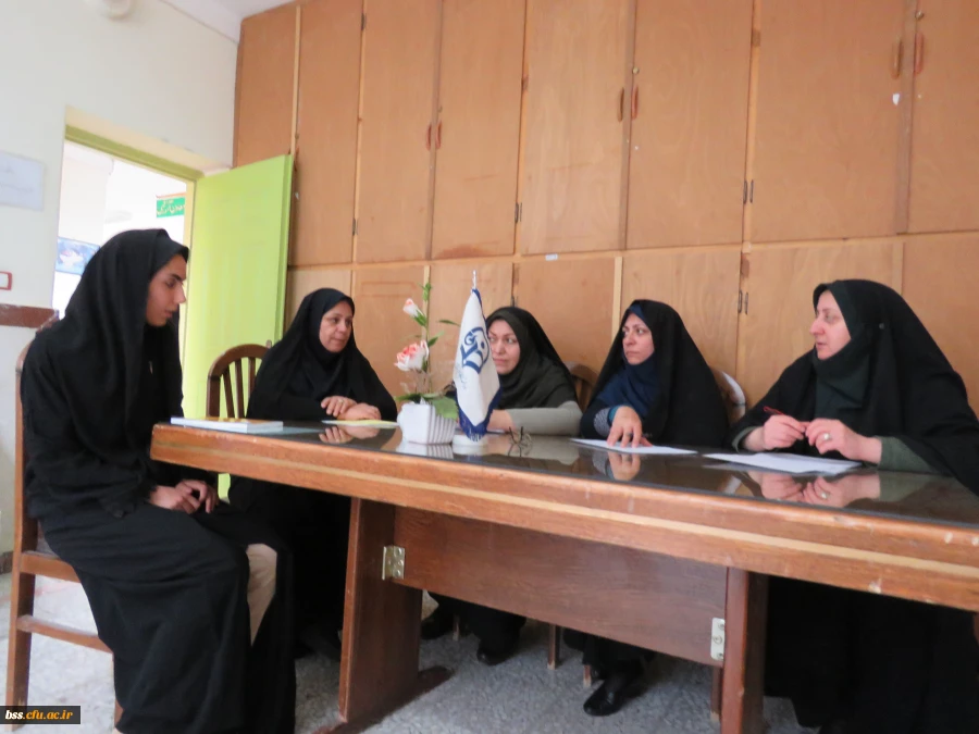 جلسه معاون آموزشی  با مدیر گروه و کادرآموزش جهت تمهید مقدمات نشست علمی 2