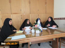 جلسه معاون آموزشی  با مدیر گروه و کادرآموزش جهت تمهید مقدمات نشست علمی 3