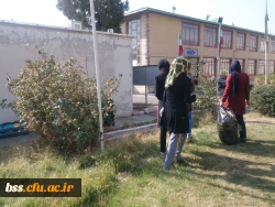 پاکسازی فضای سبز و محوطه پردیس به مناسبت روز هوای پاک 6