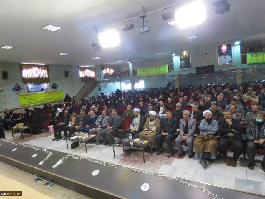 شرکت دانشجو معلمان در مراسم گرامی داشت هفته بسیج 4