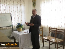 جلسه ی توجیهی مسئول فرهنگی مدیریت استان با دانشجو معلمان ورودی 94 و 95 5