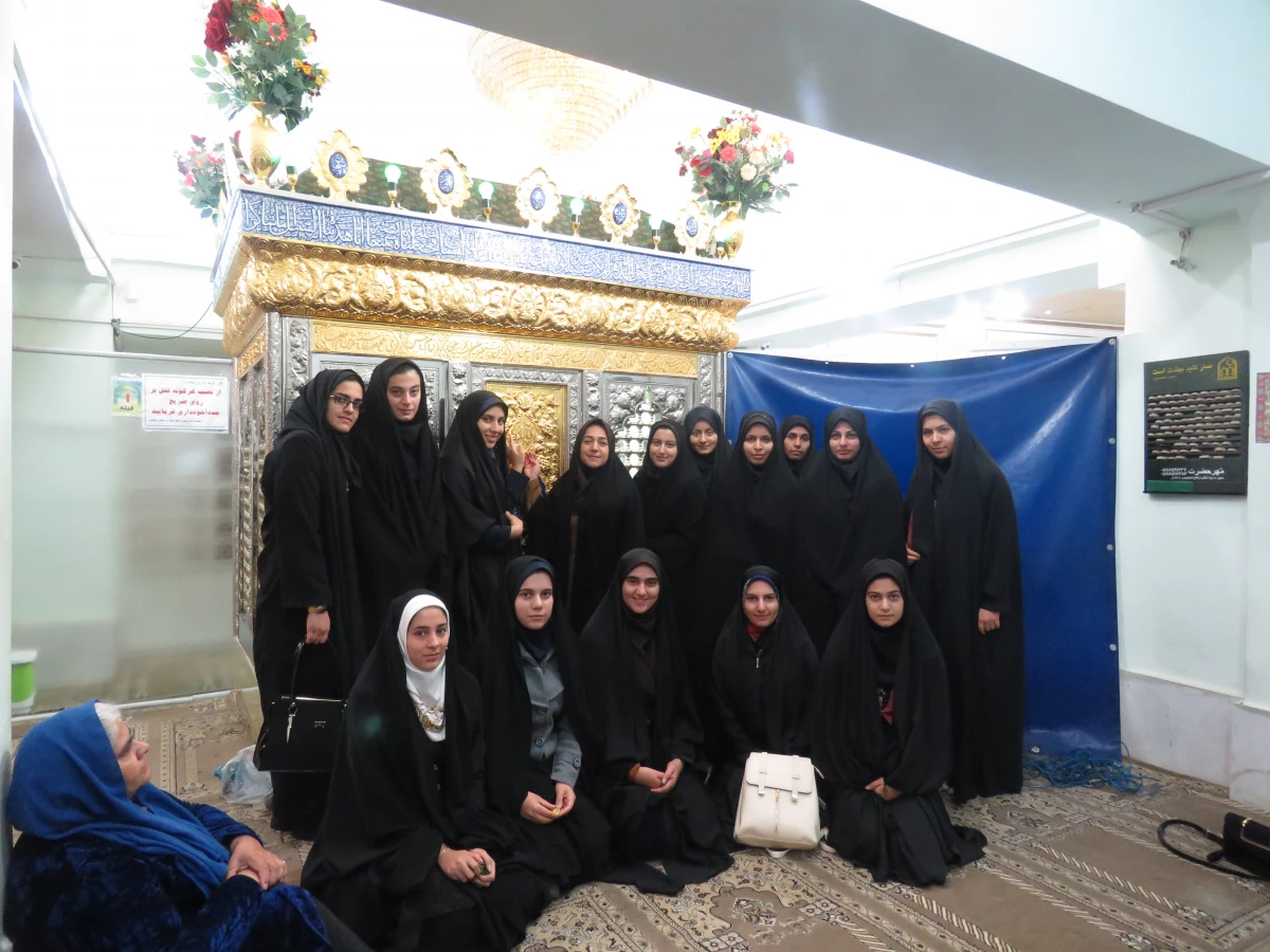 برگزاری مراسم به مناسبت ولادت   پیامبر اکرم(ص)  و امام صادق(ع)در  امامزاده هاجر خاتون 2