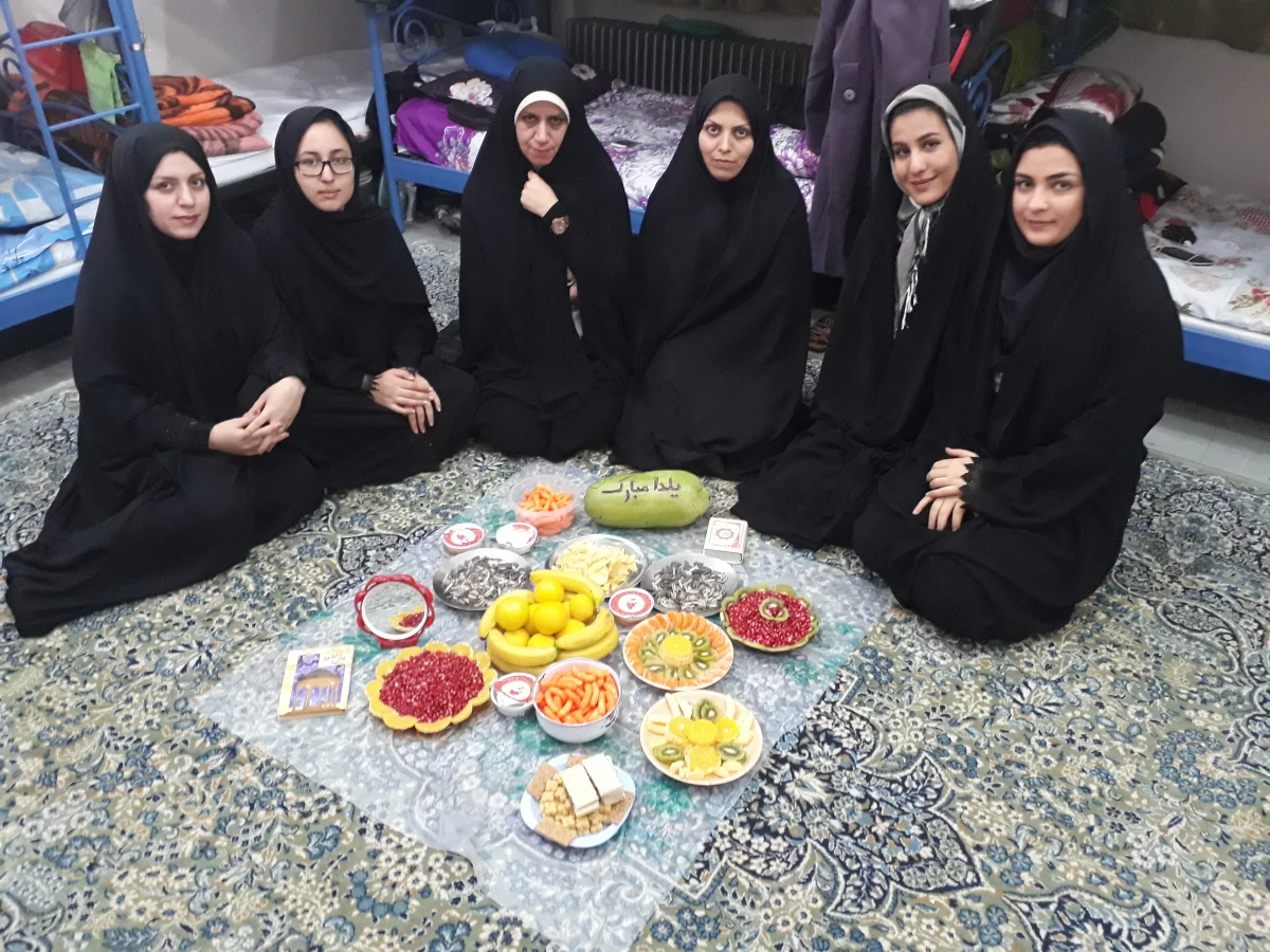 برگزاری جشن شب یلدا درخوابگاه با حضور دکتر ظهیری 7