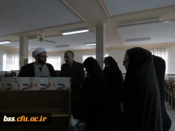 بازدید از نمایشگاه پژوهشی  و فصل نامه های دانشگاه  فرهنگیان توسط سرپرست و معاون آموزشی  پردیس و مسئولان استانی 3